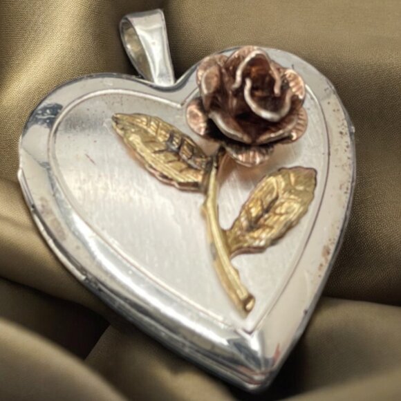Vintage PRINCESS PRIDE CREATIONS Sterling Silver & Gold Tone Rose Locket 925 - Picture 5 of 7